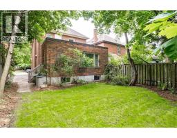 11 DROMORE Crescent - 38