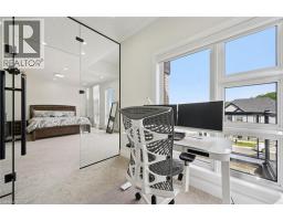 552 NATHALIE Crescent - 29
