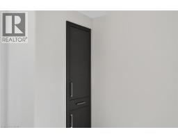 118 CATHCART Street - 19