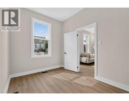 118 CATHCART Street - 20