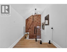 118 CATHCART Street - 31