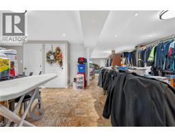 47 HANNON Crescent - 32