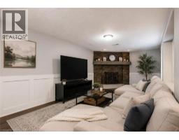 369 WEST ACRES Drive - 10