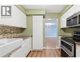 7 GALE Crescent UnitNo. B3 - 8