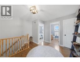 35 ROSEBURY Way - 22