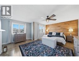 35 ROSEBURY Way - 27