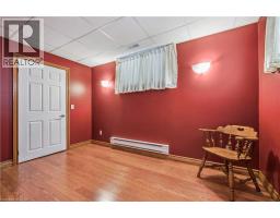 28 EDWARD Street - 32