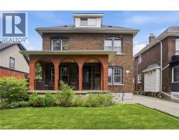 17 TUXEDO Avenue S - 1