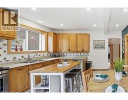 17 TUXEDO Avenue S - 14