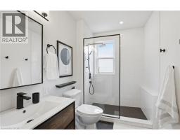 17 TUXEDO Avenue S - 26