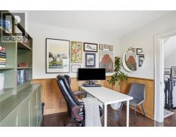 17 TUXEDO Avenue S - 30