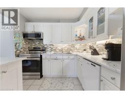 48 GUERIN Avenue - 13