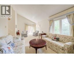 206 CANDLEWOOD Crescent UnitNo. 9 - 15