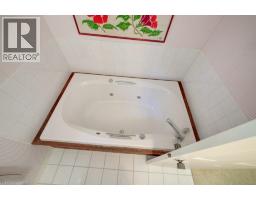 206 CANDLEWOOD Crescent UnitNo. 9 - 24