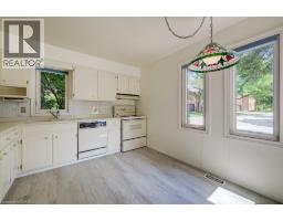 206 CANDLEWOOD Crescent UnitNo. 9 - 9
