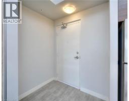 318 SPRUCE Street UnitNo. 808 - 4