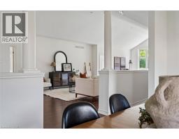 27 RILEY Crescent - 10