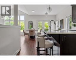 27 RILEY Crescent - 18