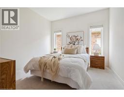 27 RILEY Crescent - 28