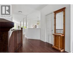 27 RILEY Crescent - 29