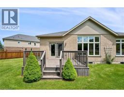 27 RILEY Crescent - 35