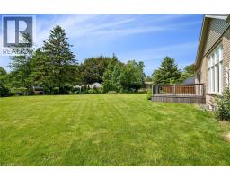 27 RILEY Crescent - 36