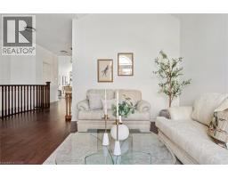 27 RILEY Crescent - 7