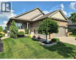 130 BRIDGE Crescent - 1