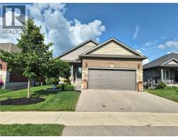 130 BRIDGE Crescent - 3