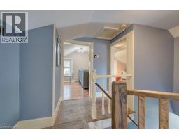 154 EVERT Street - 23