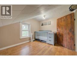 154 EVERT Street - 25