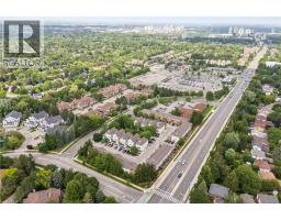 459 BEECHWOOD Place UnitNo. 21 - 22