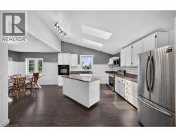 647 BAINS Road - 15