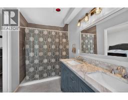 647 BAINS Road - 26