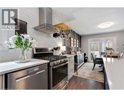 64 CINDY Avenue - 18