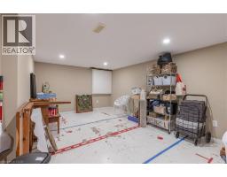 8229 RIDEAU Street - 24