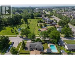 8229 RIDEAU Street - 30