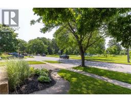 8229 RIDEAU Street - 34