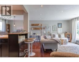 8229 RIDEAU Street - 7