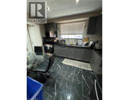 1364 WILSON Avenue - 19