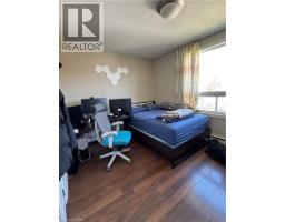 1364 WILSON Avenue - 37