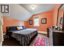 6 TWEED Street - 28