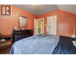 6 TWEED Street - 29