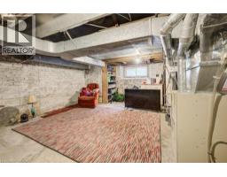 6 TWEED Street - 38
