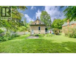 6 TWEED Street - 45