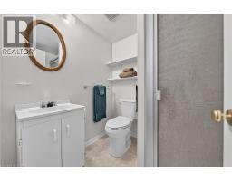 120 ARROWHEAD Crescent - 32