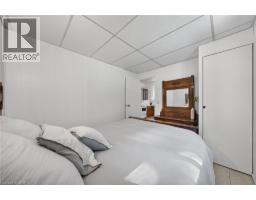 120 ARROWHEAD Crescent - 34