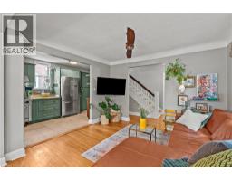 88 ROTHSAY Avenue - 11
