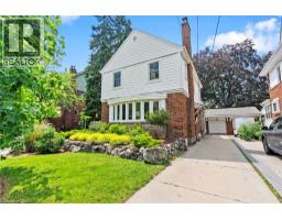 88 ROTHSAY Avenue - 2