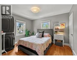 88 ROTHSAY Avenue - 25